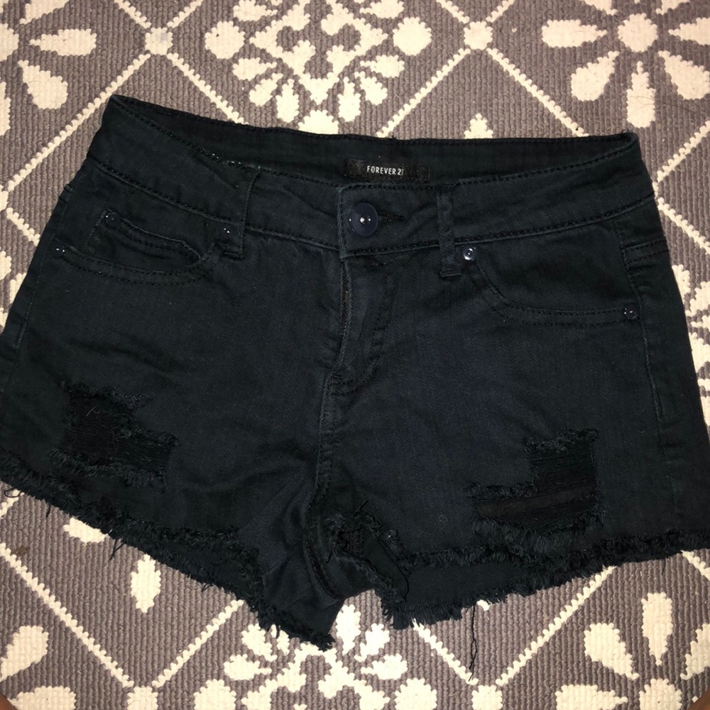 Black Forever 21 shorts! Size 24’ with spikes